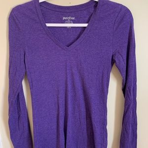 Purple Long Sleeve V-neck Shirt (M)